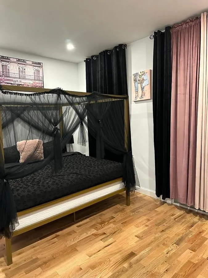 Latisha Luxury Place 纽约 0*,